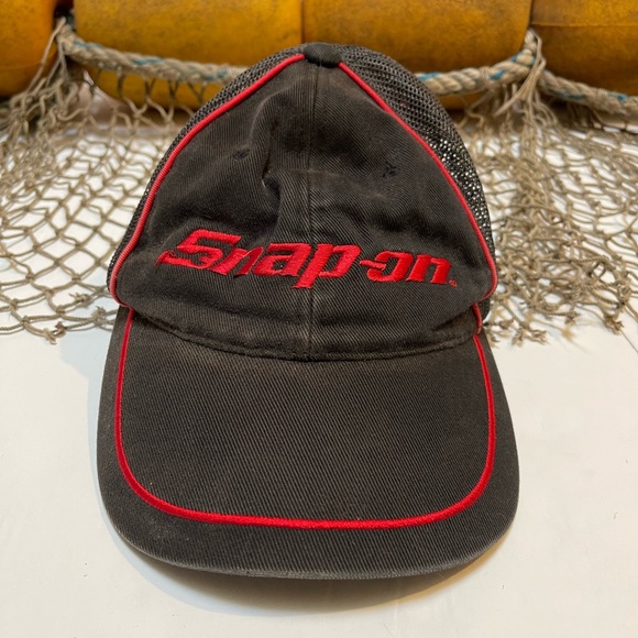 Mens Snap-On Tools Trucker Hat - Mesh Cap - Adjustable - Picture 1 of 8